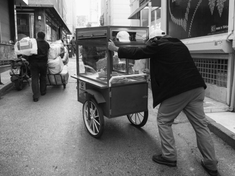 With Mobile Sales Tools, Jury Is Still Out