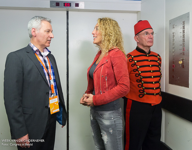 Get An Elevator Pitch That Sounds Like You AND Gets You The Job