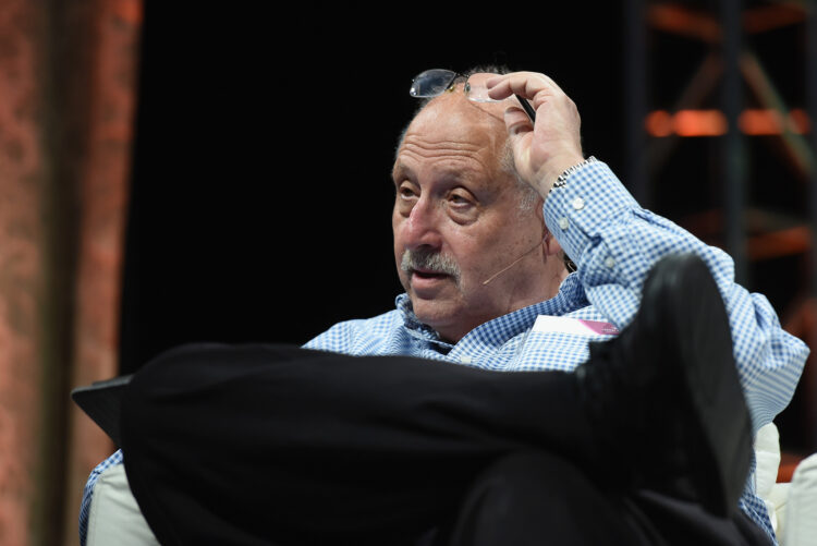 8 Ways to Get Off the Ground With Angel Investors