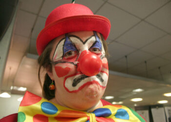 5 Ways Brands (And Agencies) Can Avoid Looking Like Pompous Bufoons