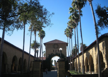 Stanford in the Alley: How to Constantly Amaze your Customers – Marketing 101