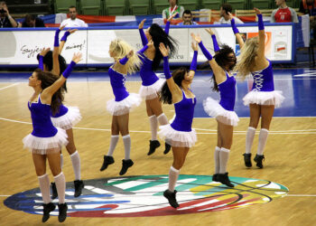 Coaches vs Cheerleaders