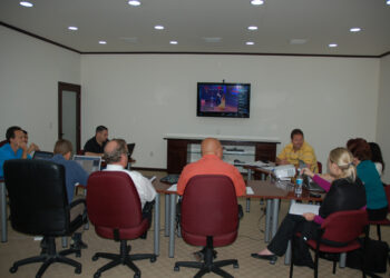 How to Effectively Communicate With Everyone on Your Team