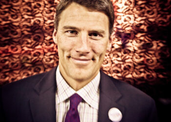 Great Startups Practice Persuasion without Pushing