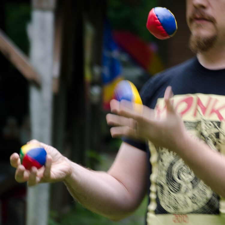 Start Your New Venture Without Quitting Your Day Job