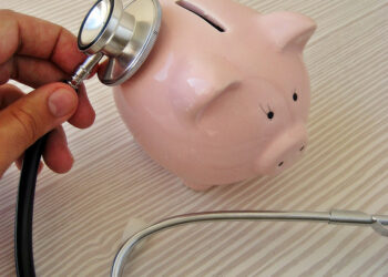 How Activity Monitors Could Cut Your Future Health Insurance Bills