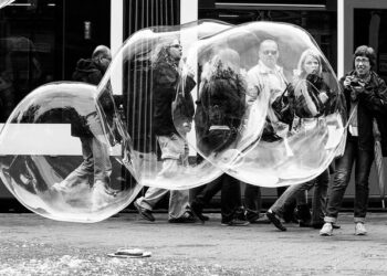 3 Ways to Keep Your Humanity in the Age of Technology