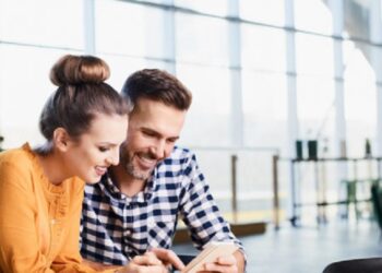 9 Steps to Get People to Fall in Love With Your Brand