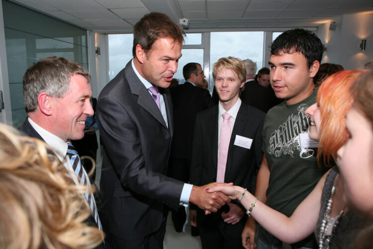 5 Ways to Safely Sample the Entrepreneur Lifestyle