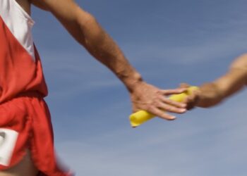 How to Make an Easy Transition From Employee to Employer