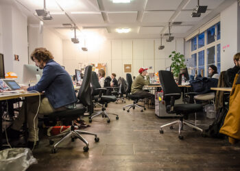 The A-to-J Guide For Deciding Whether to Work at a Startup