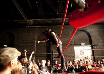 How To Drop The Hammer Of Sentimentality In Today’s Content Marketing Landscape