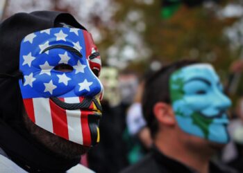 We Need Entrepreneurs Who Think Like Revolutionaries