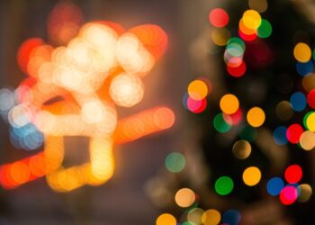 8 Techniques for Shining a Light On Your Blind Spots