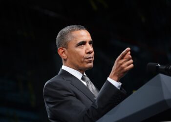 How to Become an Authority and Influencer