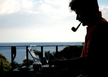 Is It Time To Abandon The Corporate Blog?