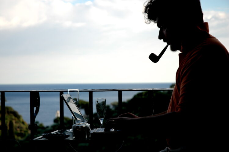 Is It Time To Abandon The Corporate Blog?