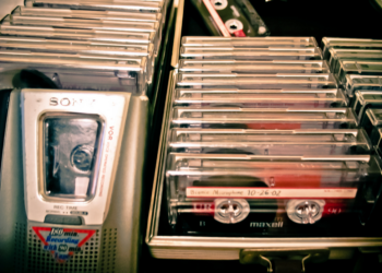 Brand Authorship vs. Employee Authorship: When to Use Your Brand Voice