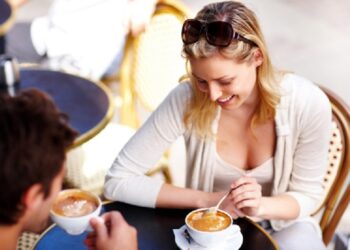 Meet Live Dating Advice: Your Online Wingman