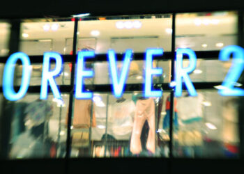 A Quick Look at Fast Fashion and The Long-Lasting Effects