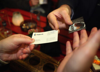 5 Ways Introverts Can Take Networking to the Next Level