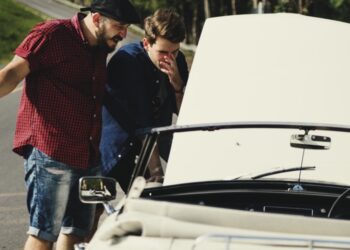 Look Under the Hood: 3 Rules for Buying a Website