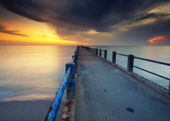 Why No One Tells Founders “It’s over, move on”