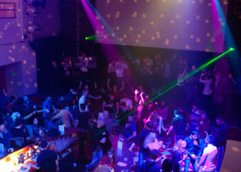 How to Approach VCs Like a Pickup Artist