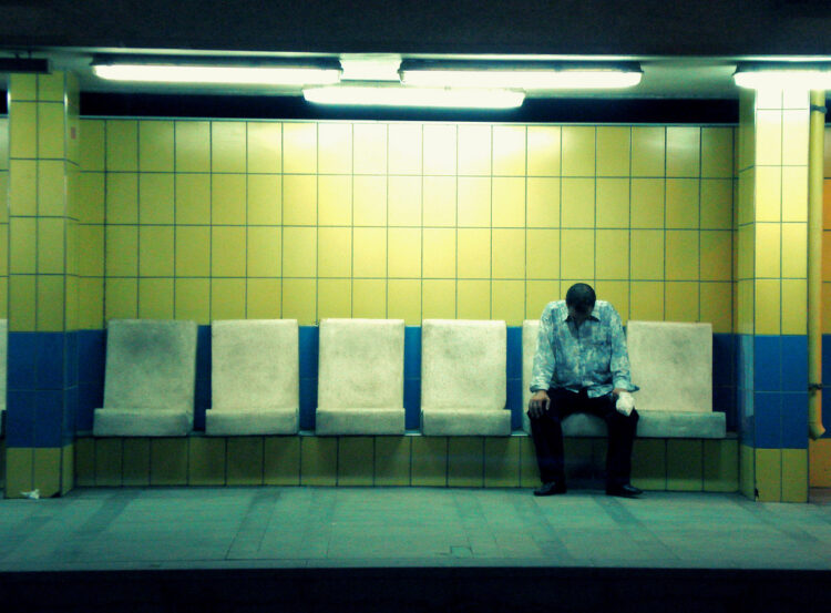 5 Essential Things to Consider Before Launching a Startup