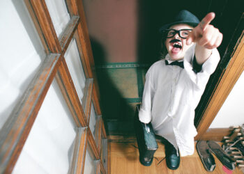 Authenticity and Sales