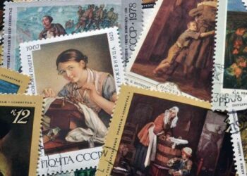 4 Ways to Build a More Loyal Customer Base