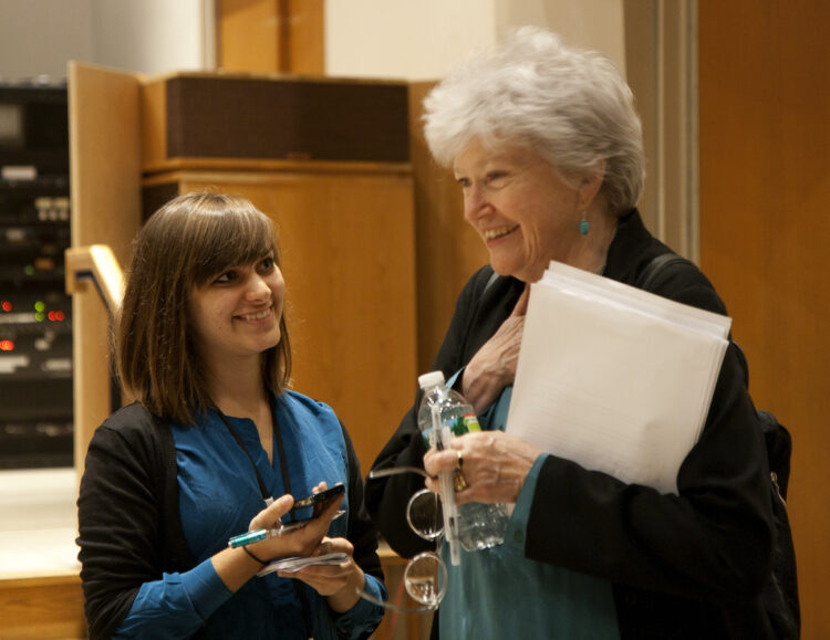 How to Get Startup Ideas by Interviewing Customers