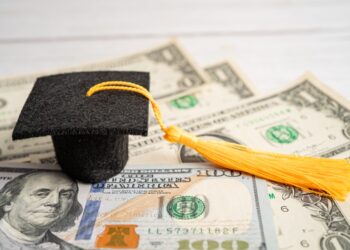 Fintech’s Leap Forward: Revolutionizing Student Financial Management